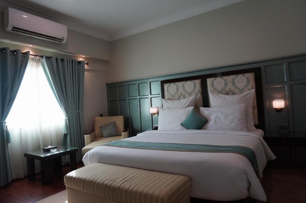 Room image 5