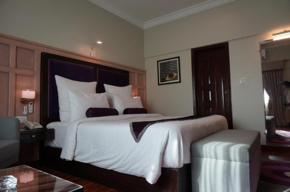 Room image 2