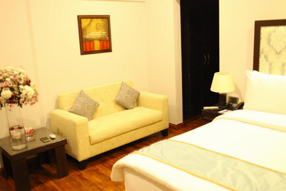Room image 3