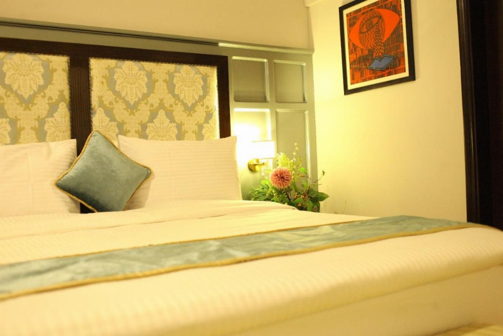 Room image 5